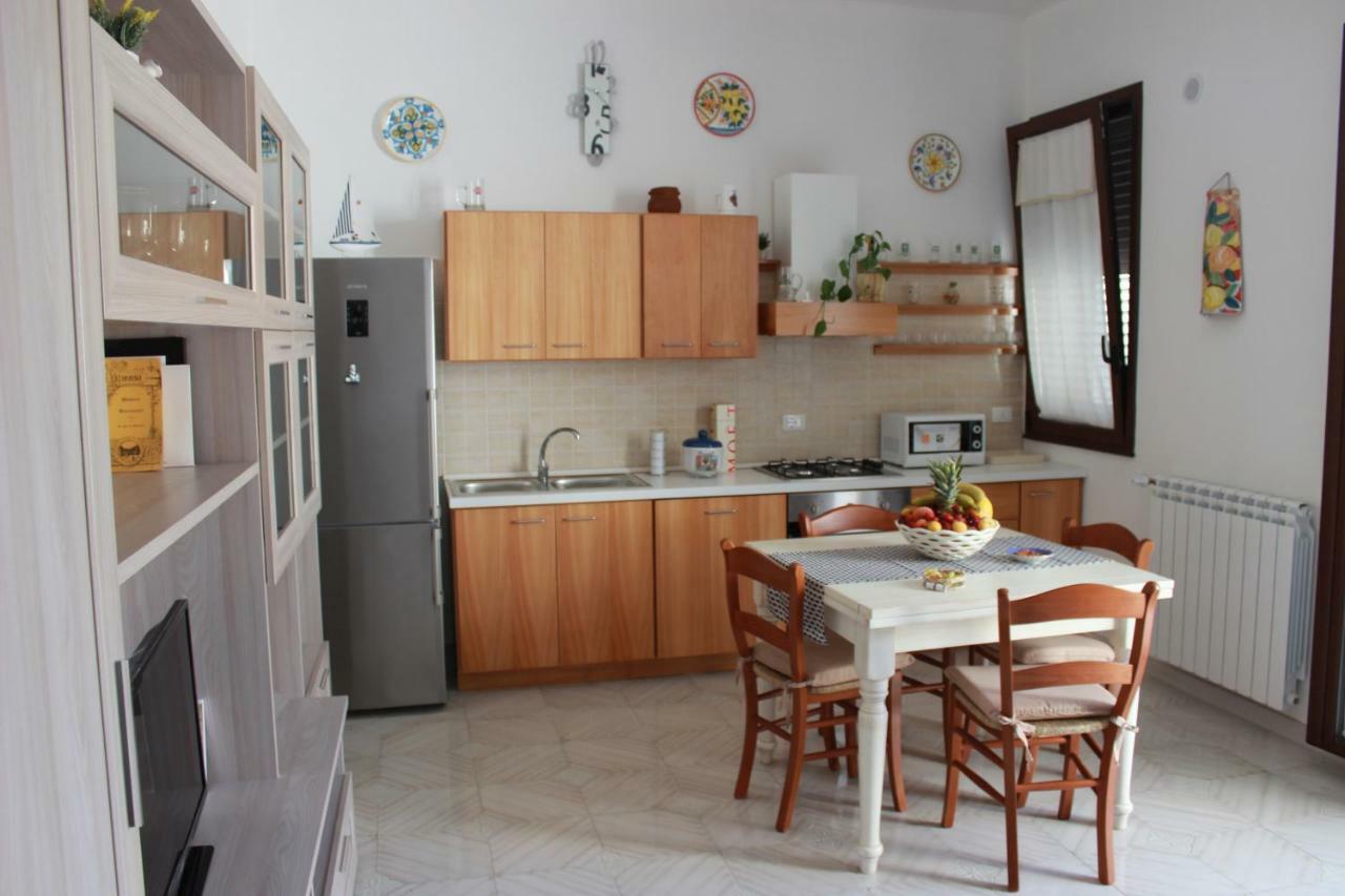 Guest House Zio Michele - Cinisi Bagian luar foto